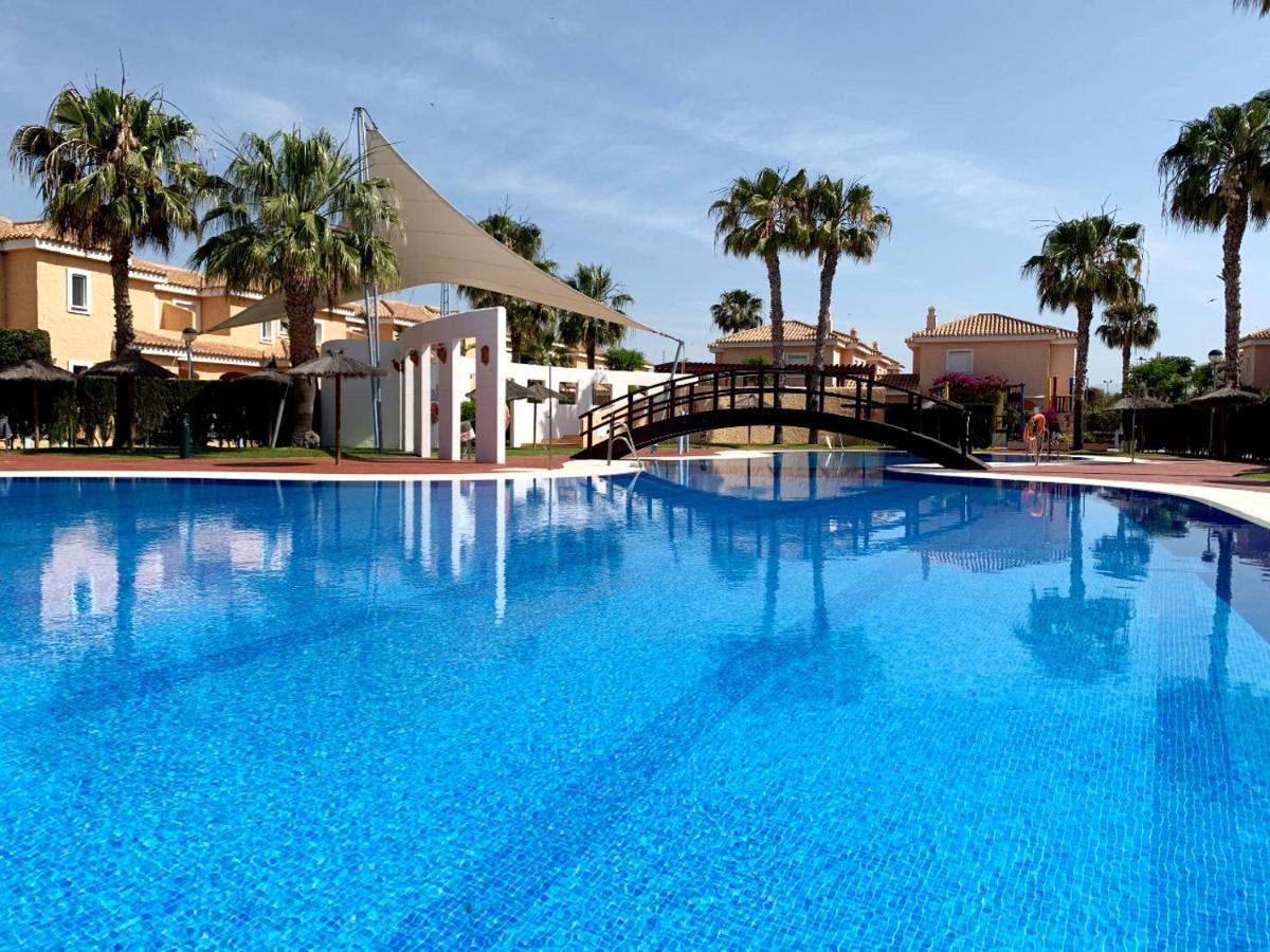 Marinas Sol - Tu Hogar Con Jardin Privado! Apartment Vera Exterior photo