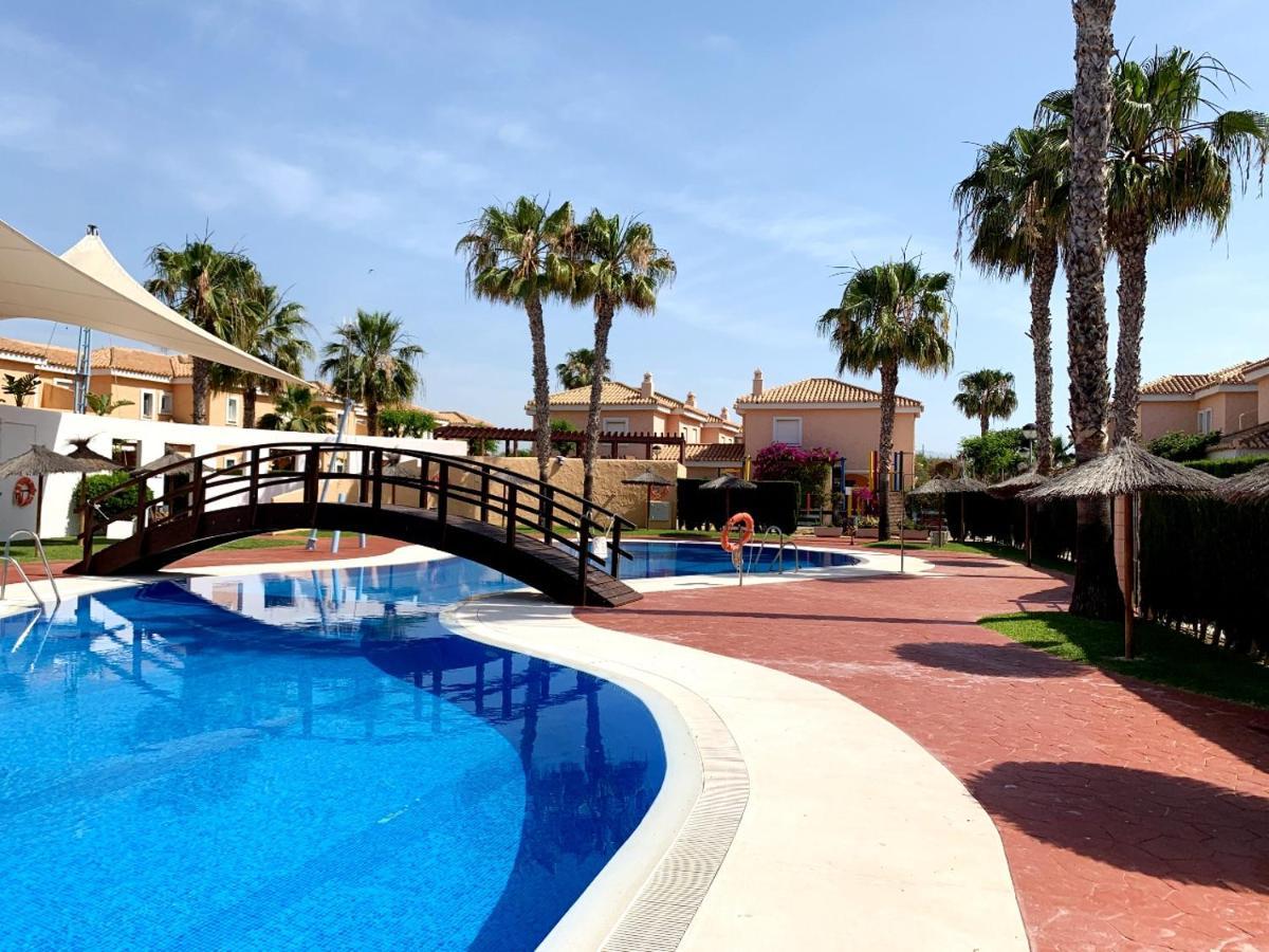 Marinas Sol - Tu Hogar Con Jardin Privado! Apartment Vera Exterior photo